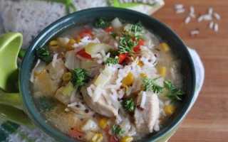 Куриная грудка с грибами и картошкой в горшочке